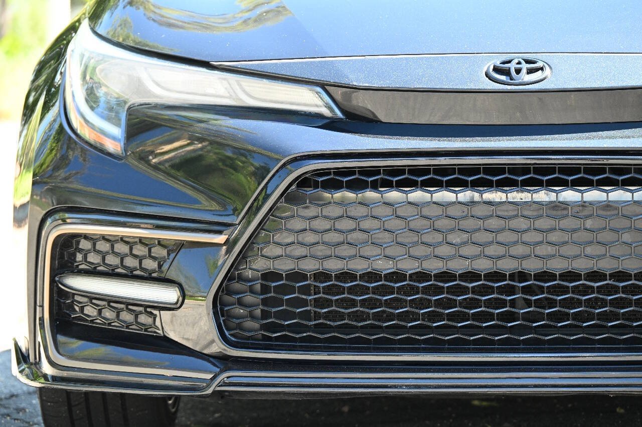 Used 2021 Toyota Corolla SE w/ Carpet Mat Package (TMS) FWD image 11