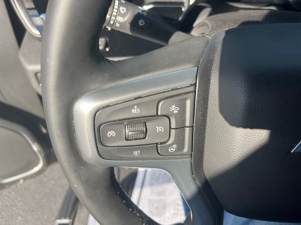 Used 2025 Chevrolet Silverado 3500 LTZ w/ LTZ Plus Package image 11