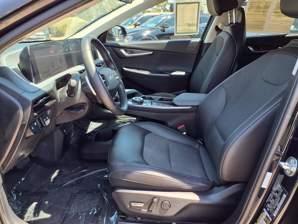 Certified 2024 Kia EV6 Light RWD image 16