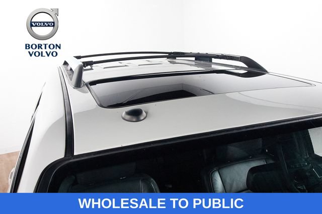 Used 2011 Ford Escape Limited w/ 302A Rapid Spec Order Code AWD/4WD image 4