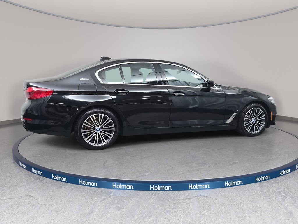 Used 2018 BMW 530e xDrive image 5