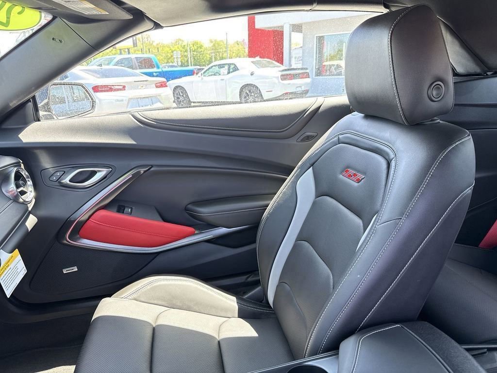 Used 2024 Chevrolet Camaro SS w/ Redline Edition RWD image 31