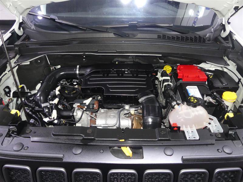 Used 2020 Jeep Renegade Trailhawk w/ Premium Leather Group AWD/4WD image 11