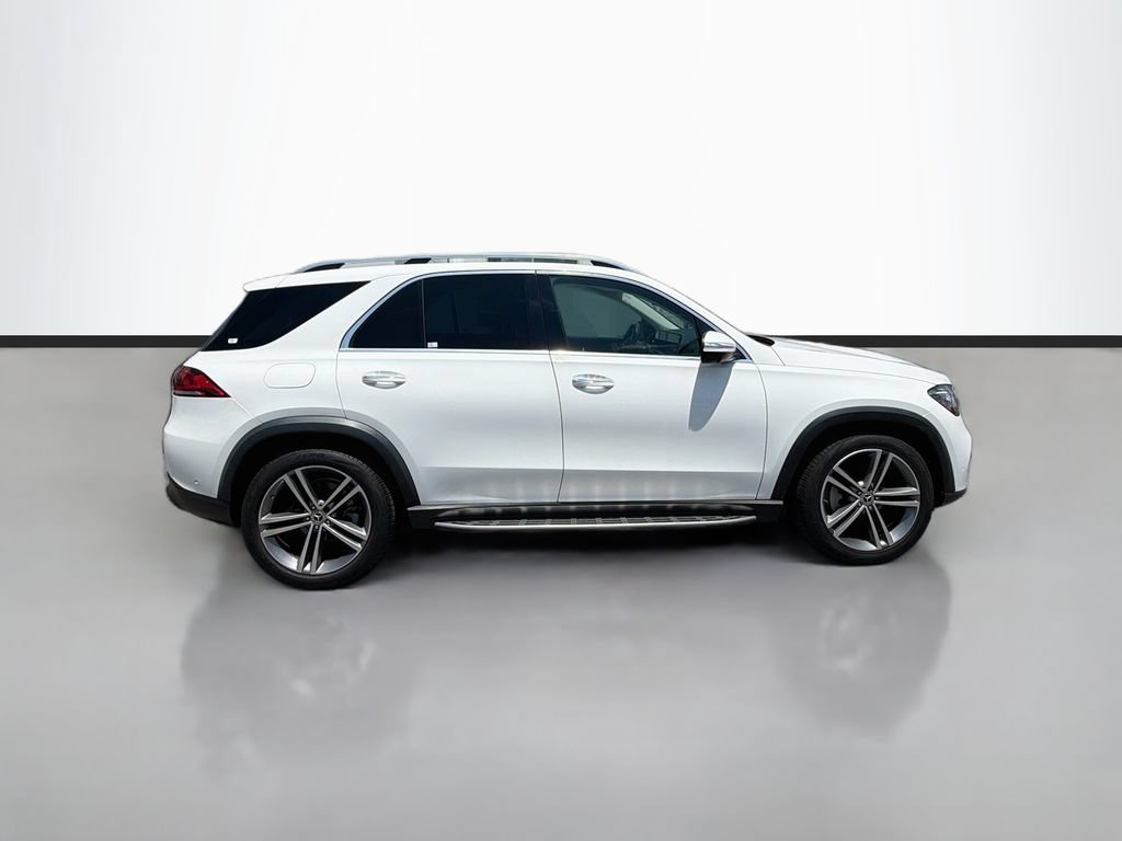 Used 2022 Mercedes-Benz GLE 350 4MATIC w/ Premium Package image 4