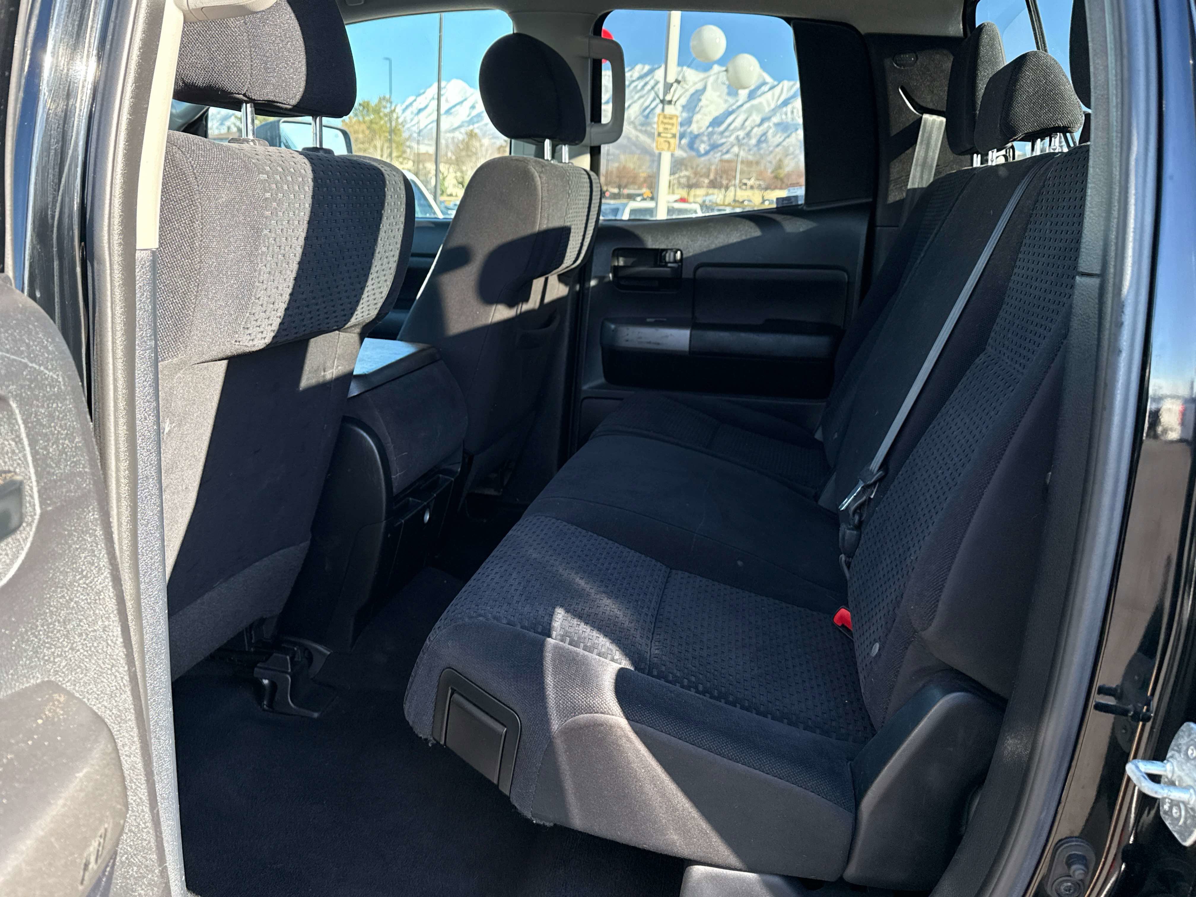 Used 2010 Toyota Tundra 4x4 Double Cab image 11