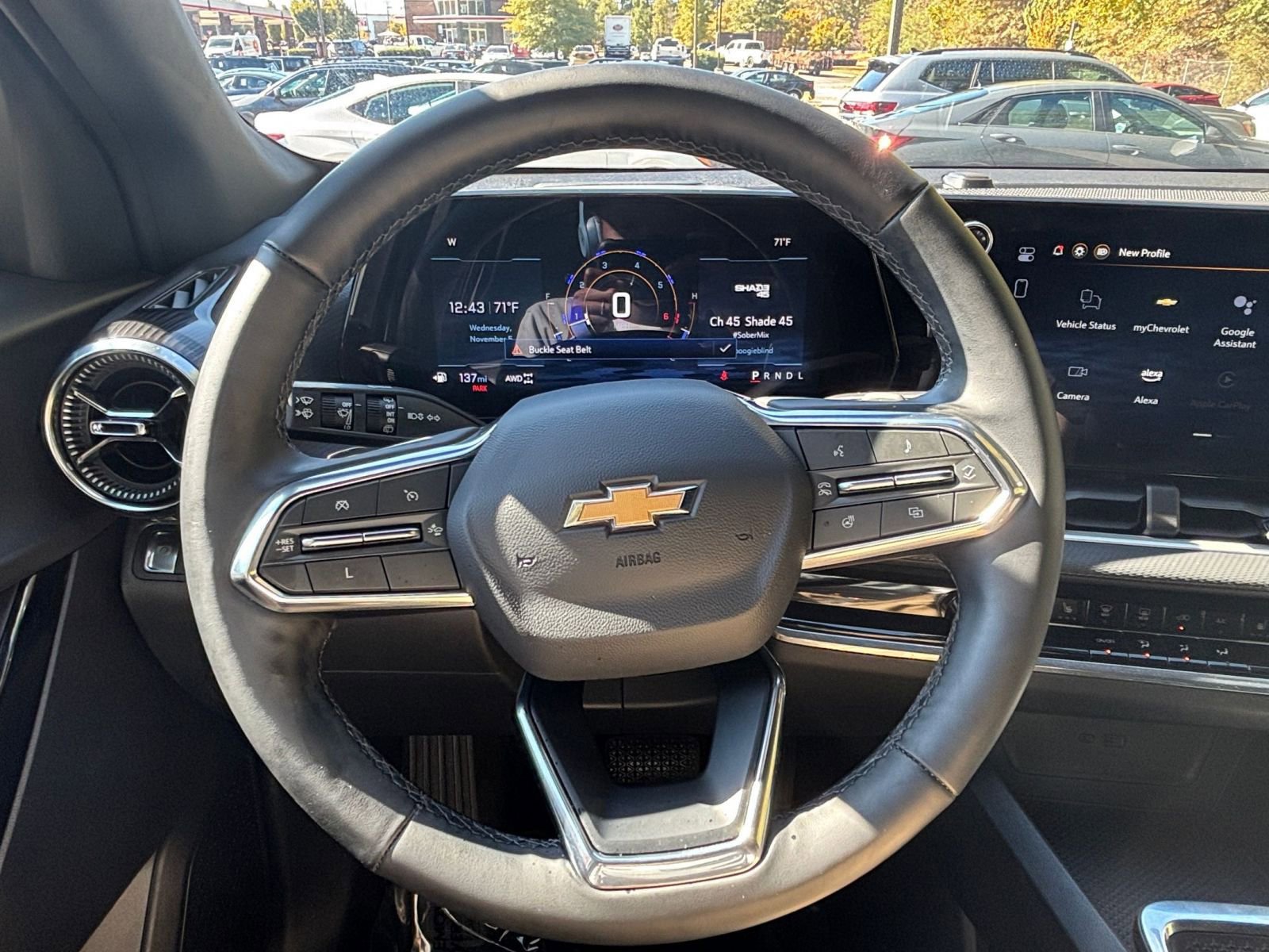 Used 2025 Chevrolet Equinox LT image 28