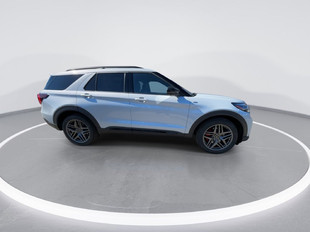 New 2026 Ford Explorer ST-Line w/ ST-Line Street Pack RWD image 9