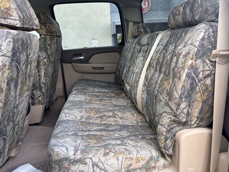 Used 2014 Chevrolet Silverado 3500 LTZ w/ Suspension Package, Off-Road AWD/4WD image 17