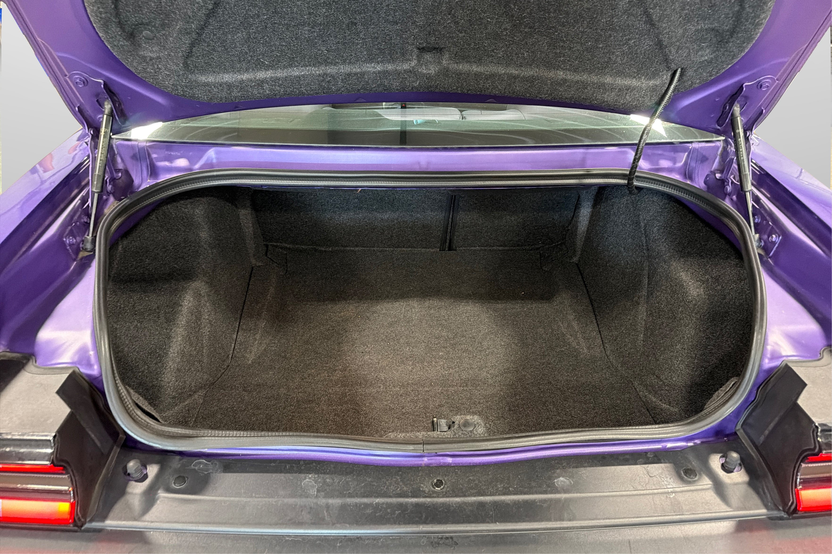 Used 2019 Dodge Challenger R/T Scat Pack RWD image 47