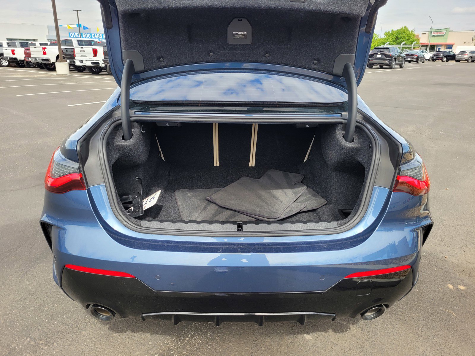 Used 2025 BMW 430i Coupe w/ M Sport Package image 27