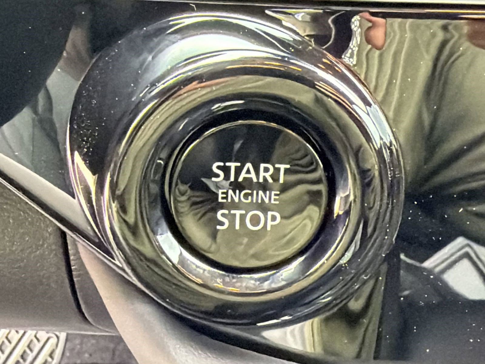 New 2026 Nissan Pathfinder SL image 25