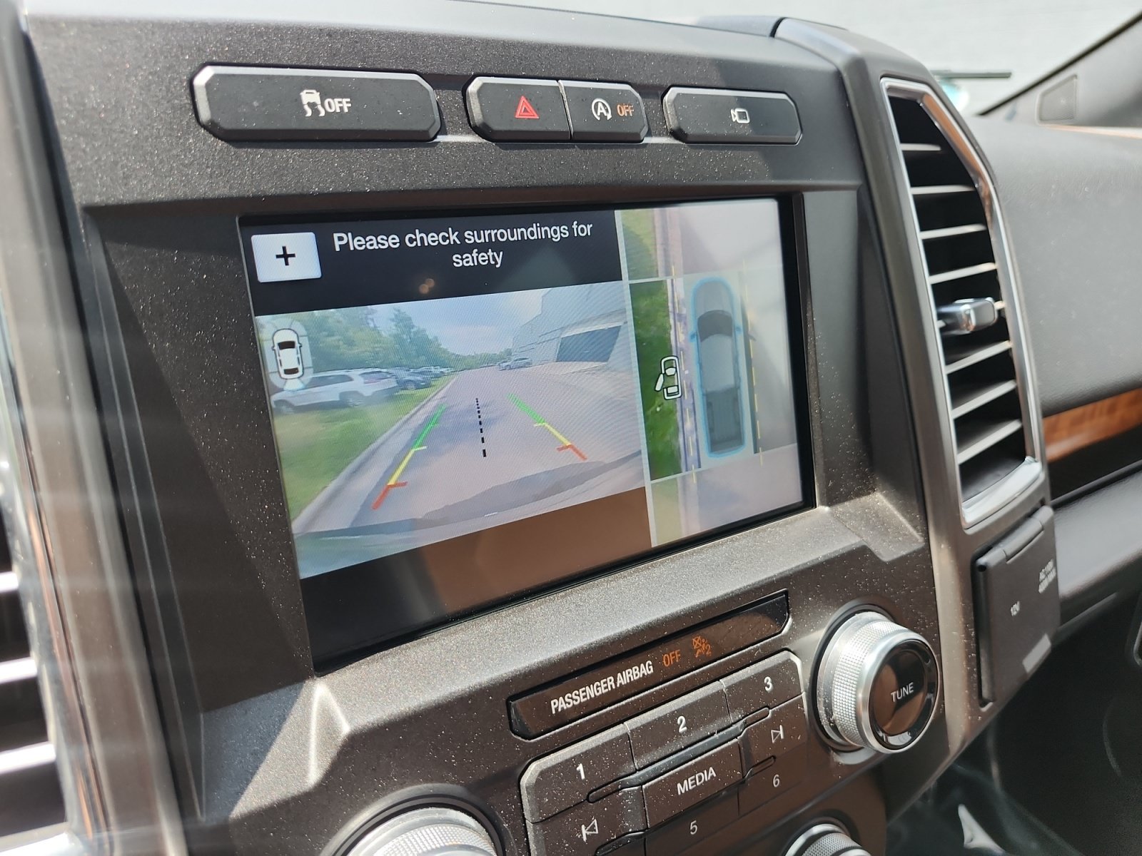 Used 2017 Ford F150 Limited w/ Trailer Tow Package AWD/4WD image 20