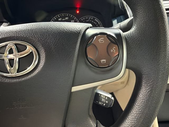 Used 2014 Toyota Camry LE FWD image 15