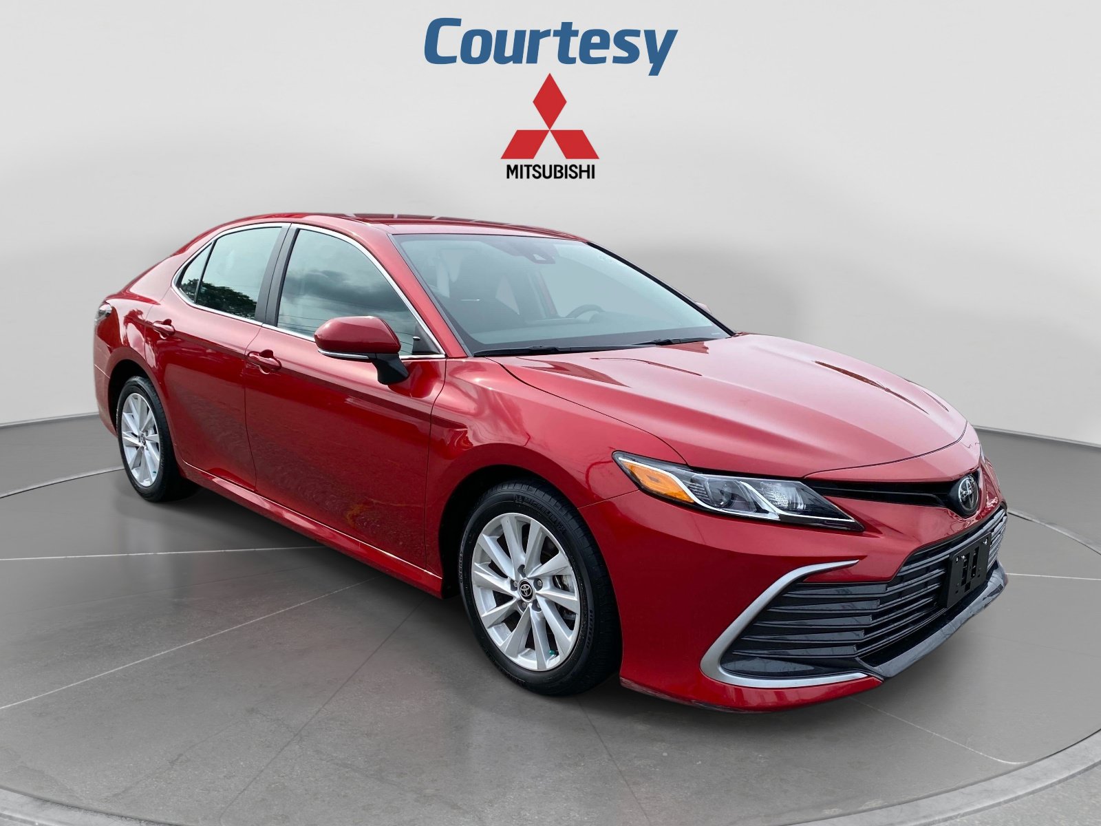 Used 2024 Toyota Camry LE w/ Cold Weather Package AWD/4WD image 7