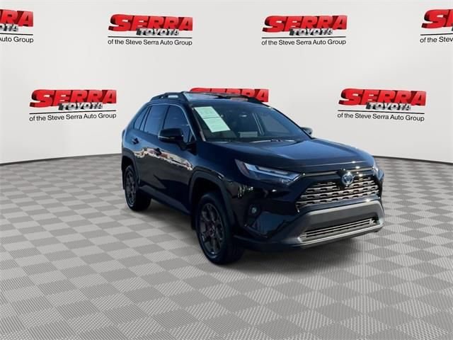 Used 2023 Toyota RAV4 AWD Hybrid image 3