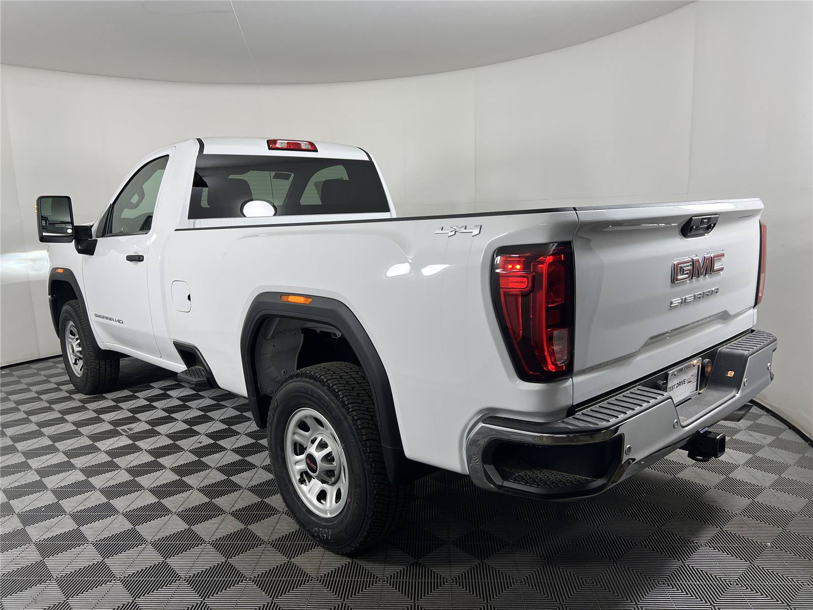 New 2026 GMC Sierra 2500 Pro w/ 1SA Pro Safety Plus Package AWD/4WD image 4