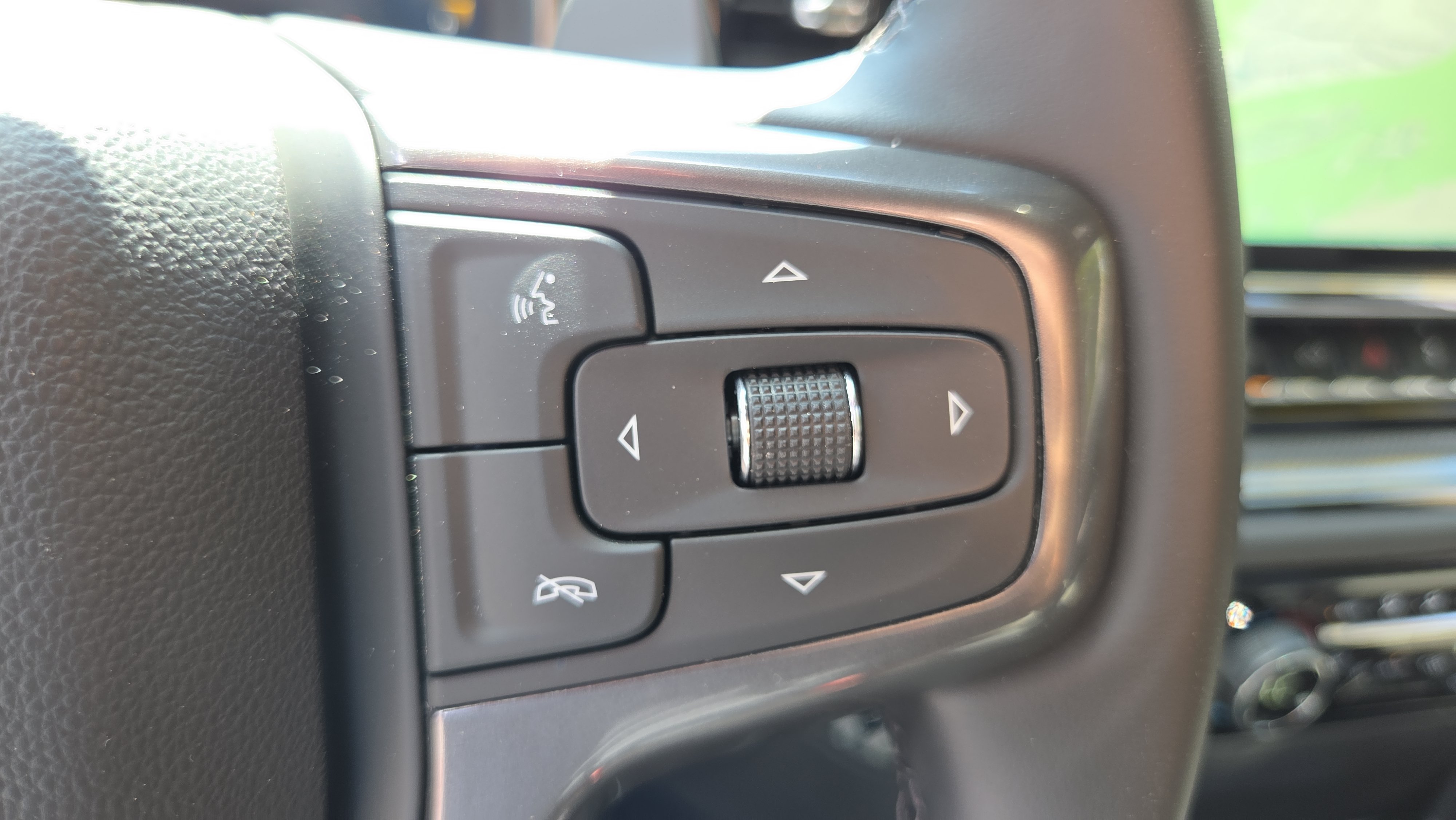 Used 2026 Chevrolet Silverado 1500 ZR2 AWD/4WD image 26
