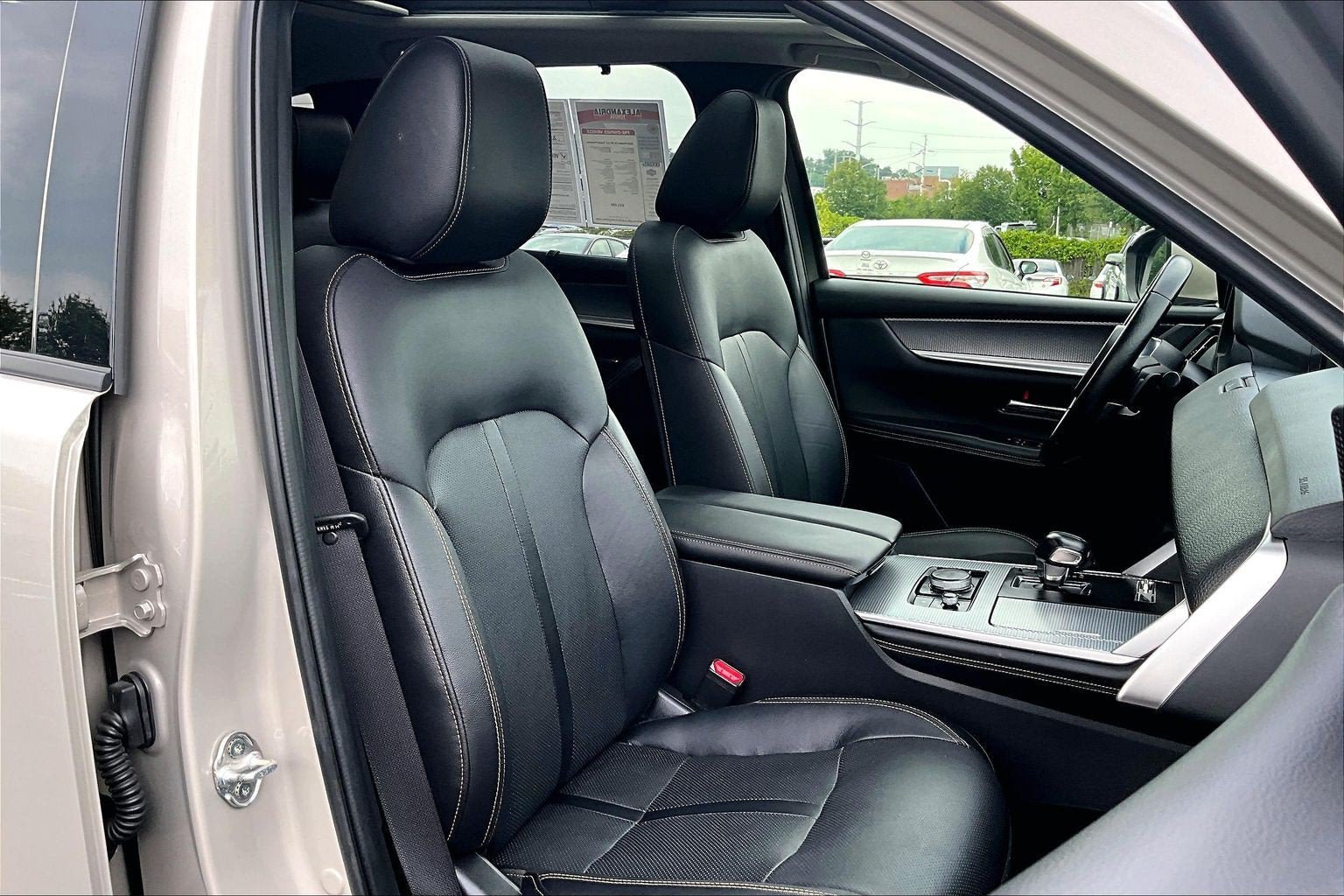 Used 2024 MAZDA CX-90 3.3 Turbo w/ Premium Package AWD/4WD image 7