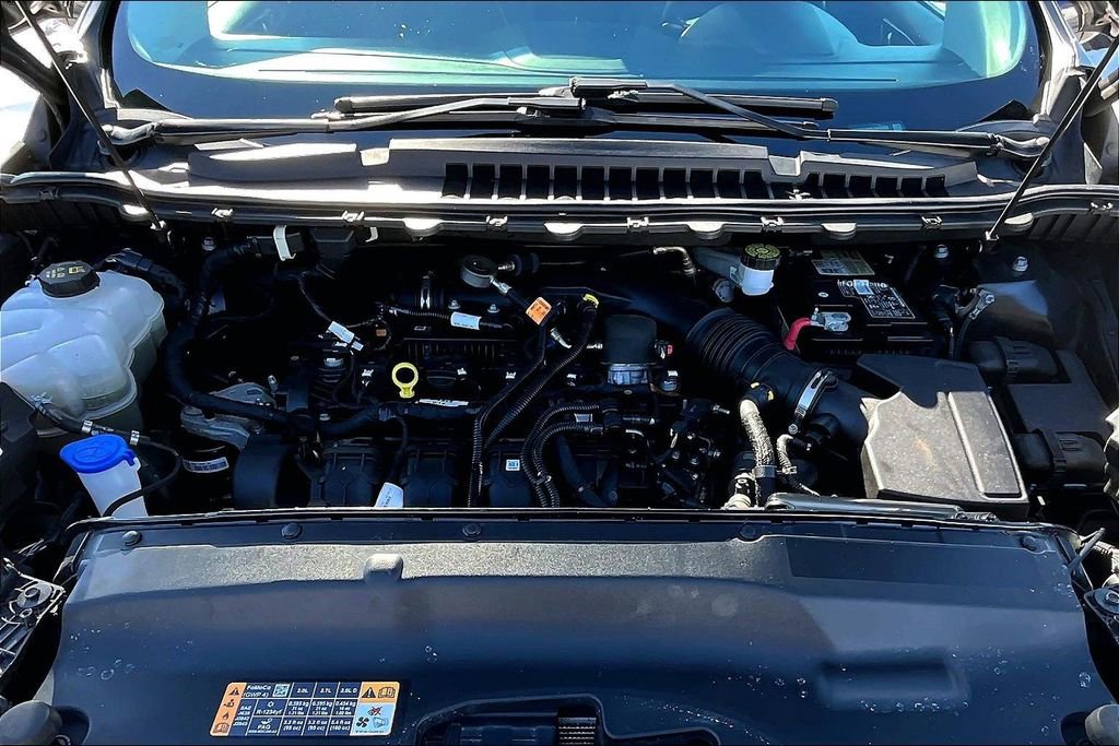 Used 2020 Ford Edge Titanium w/ Class II Trailer Tow Package image 11