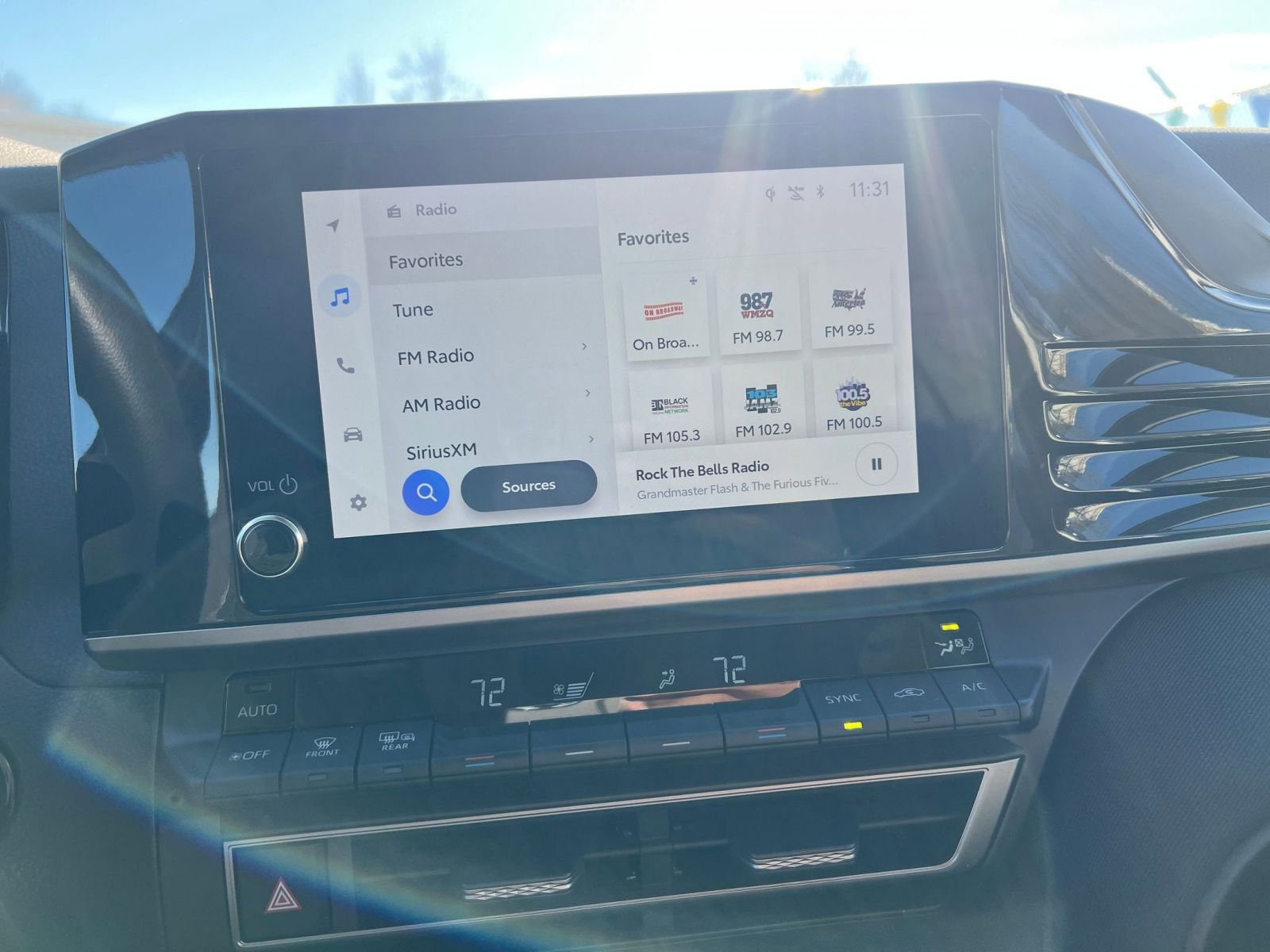 Used 2025 Toyota Camry LE image 18