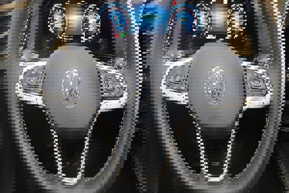 Used 2024 Volkswagen Atlas SE image 35