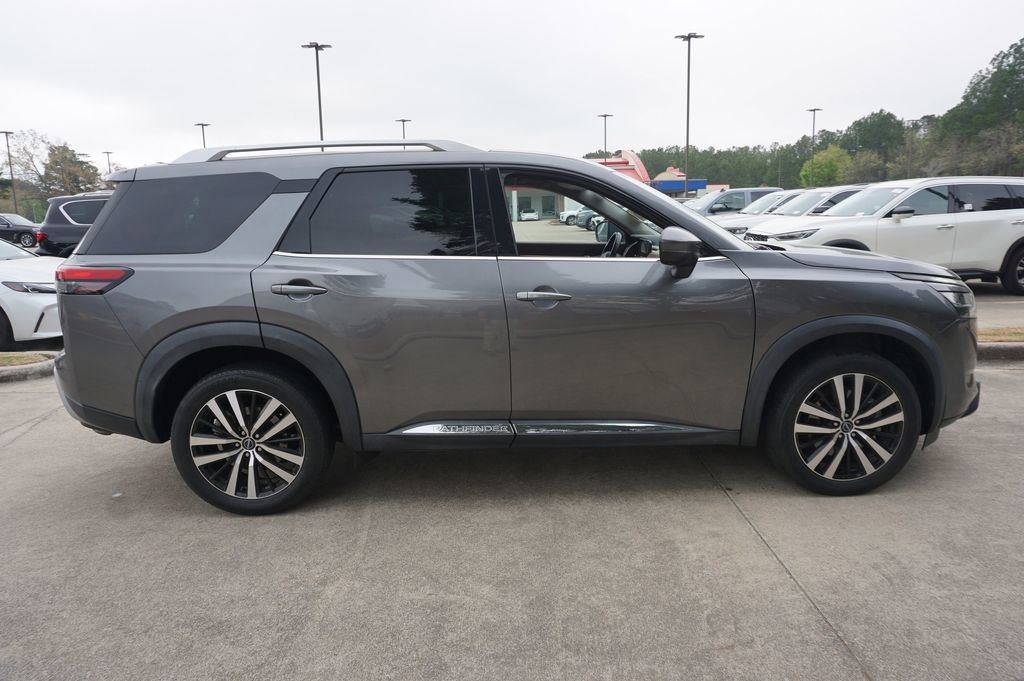 Used 2023 Nissan Pathfinder Platinum image 26