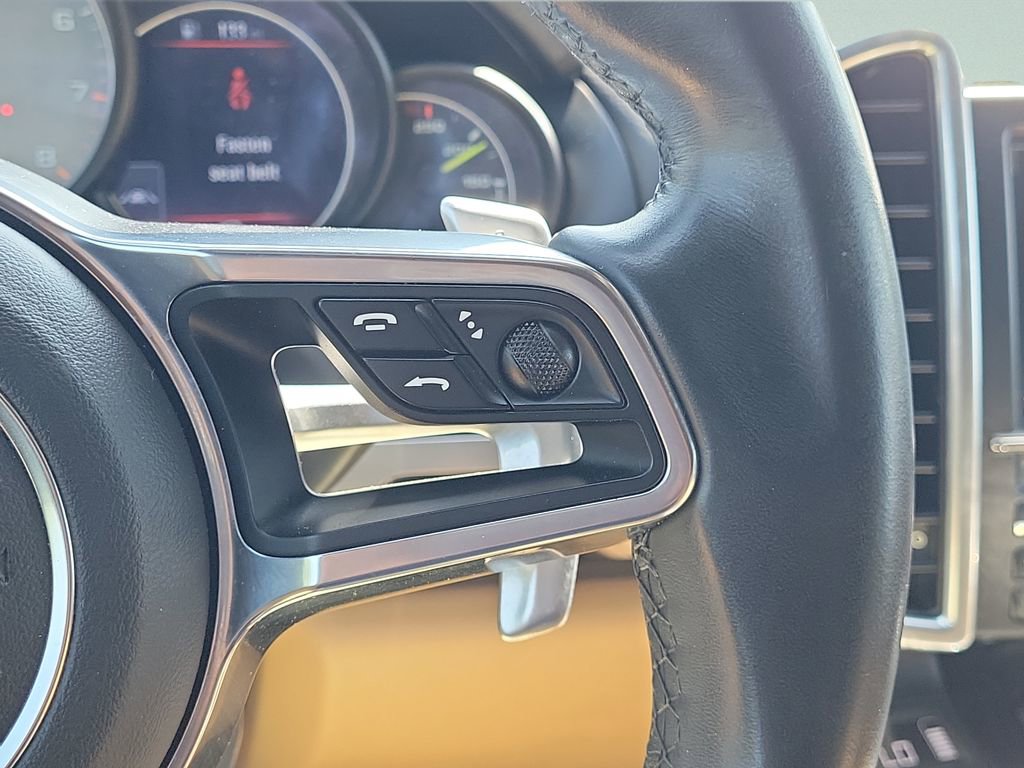 Used 2015 Porsche Cayenne S w/ Premium Plus Package image 22