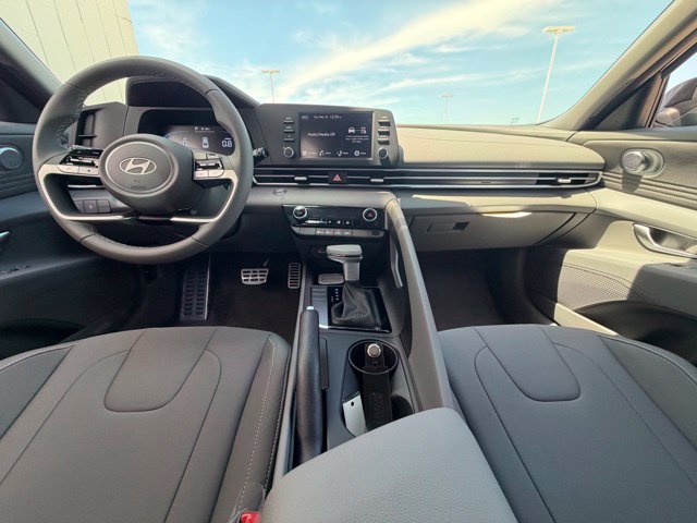 New 2026 Hyundai Elantra Sport FWD image 15
