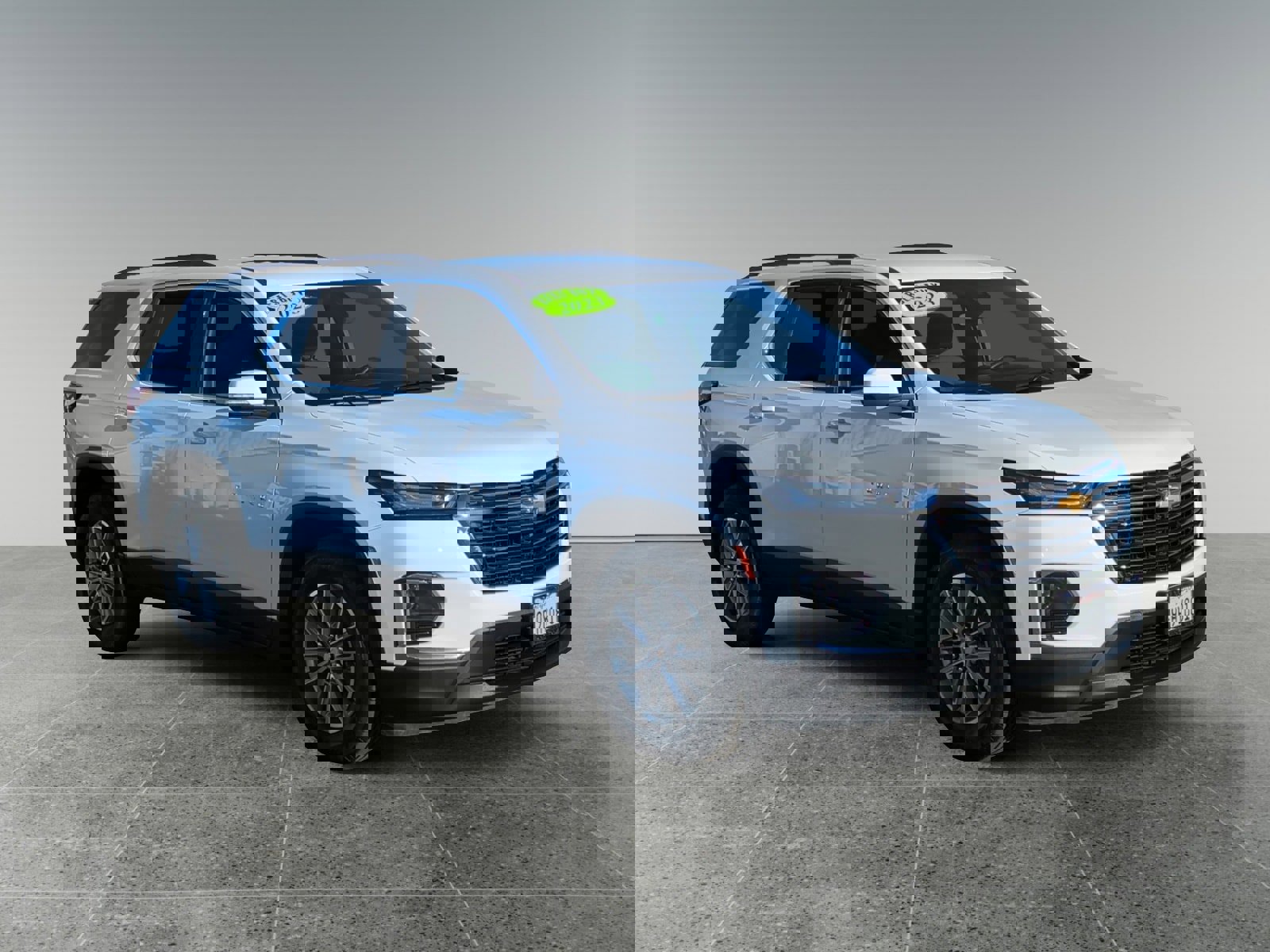 Used 2023 Chevrolet Traverse LT image 7