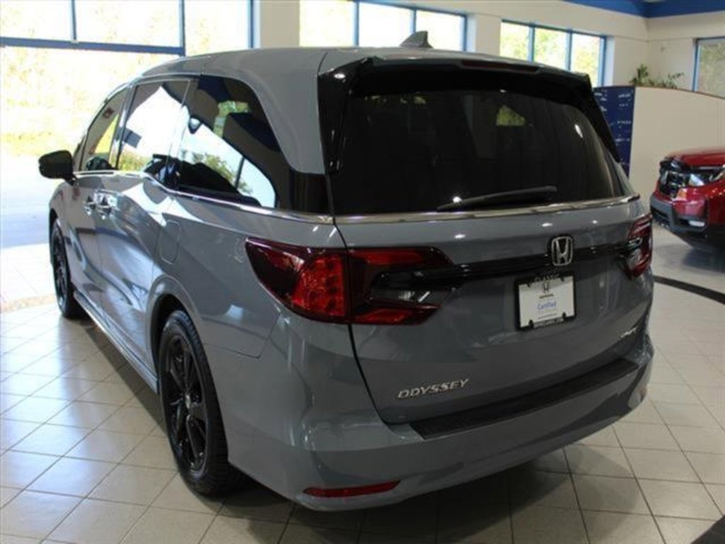 Certified 2023 Honda Odyssey Sport image 7