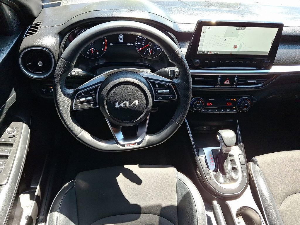 Certified 2023 Kia Forte GT-Line FWD image 12