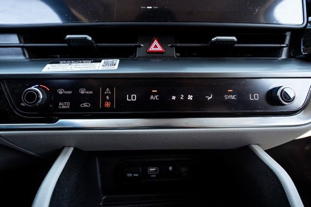 Used 2023 Kia Sportage EX image 19