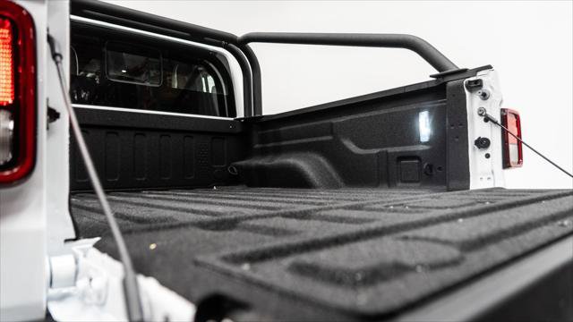 Used 2026 Jeep Gladiator Sport image 9