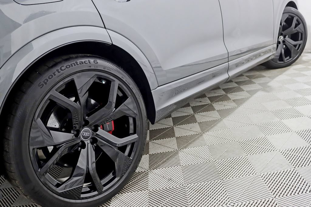 Used 2021 Audi RS Q8 w/ Carbon Optic Package AWD/4WD image 13