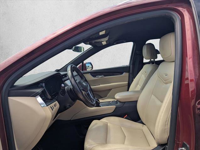 Used 2018 Cadillac XT5 FWD image 13