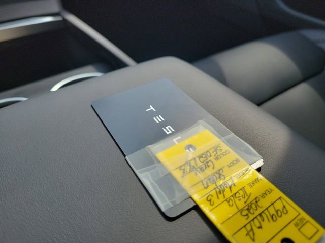 Used 2025 Tesla Model 3 Long Range RWD image 29