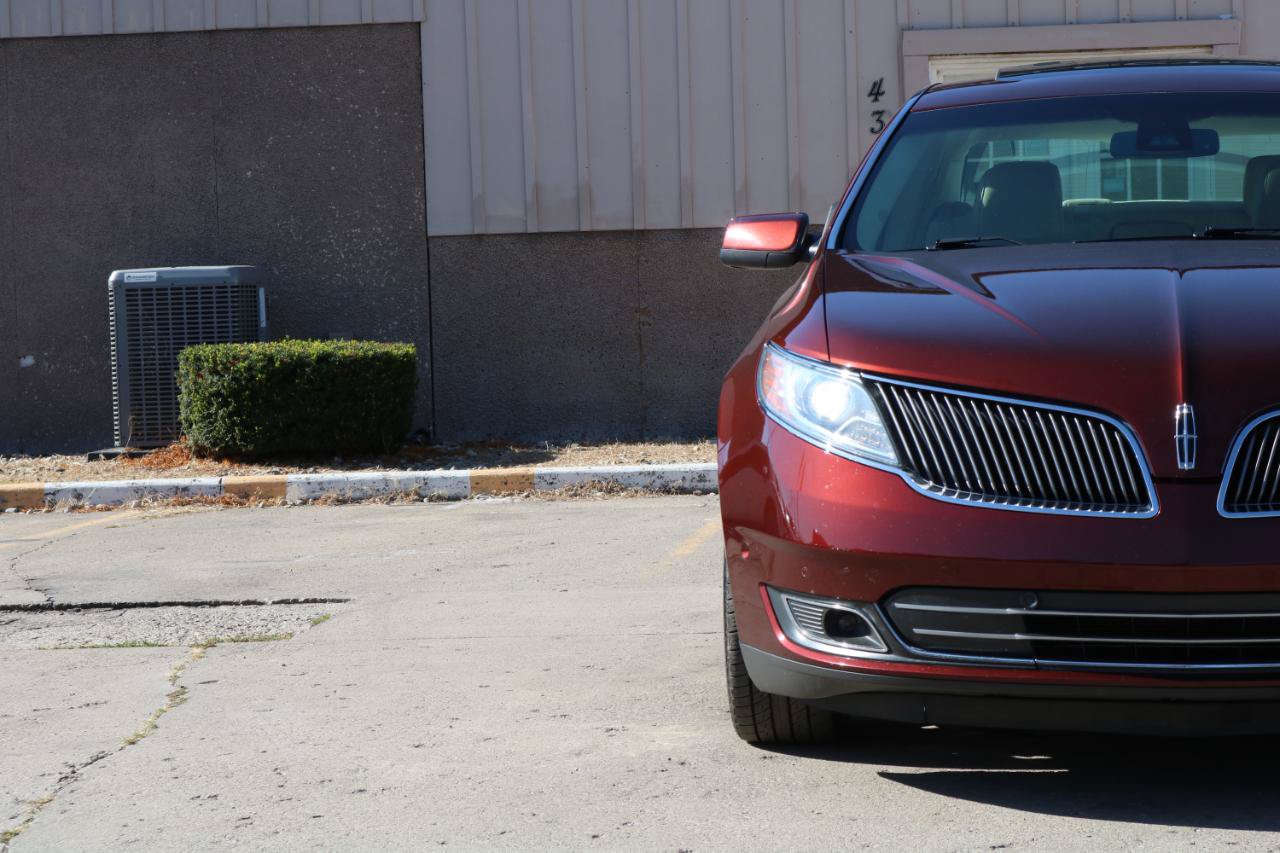 Used 2015 Lincoln MKS AWD w/ Equipment Group 201A image 5