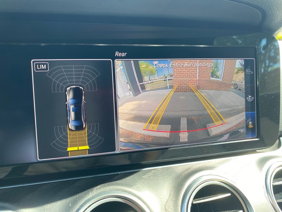 Used 2018 Mercedes-Benz E 300 image 19