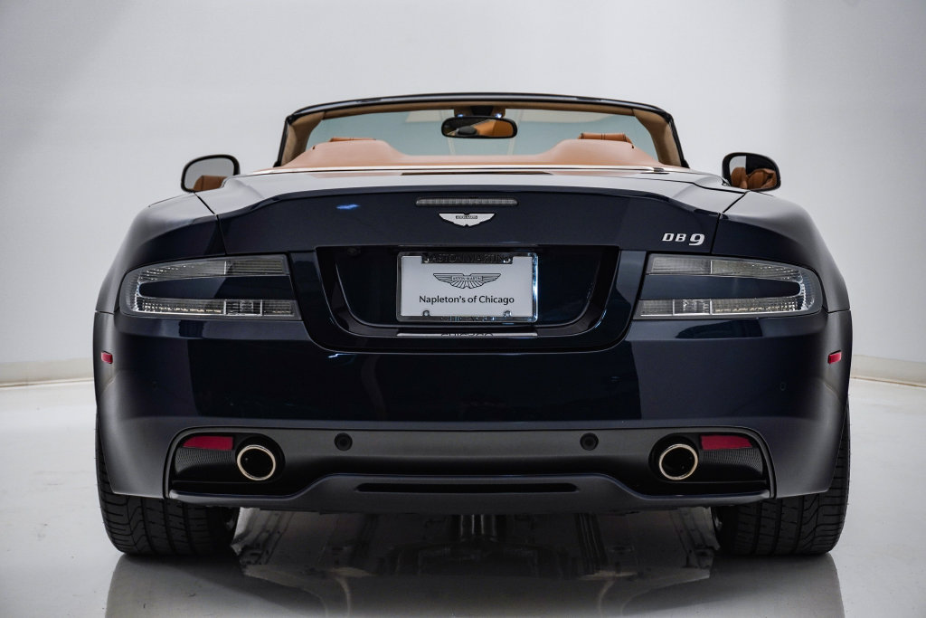 Used 2014 Aston Martin DB9 Volante RWD image 9