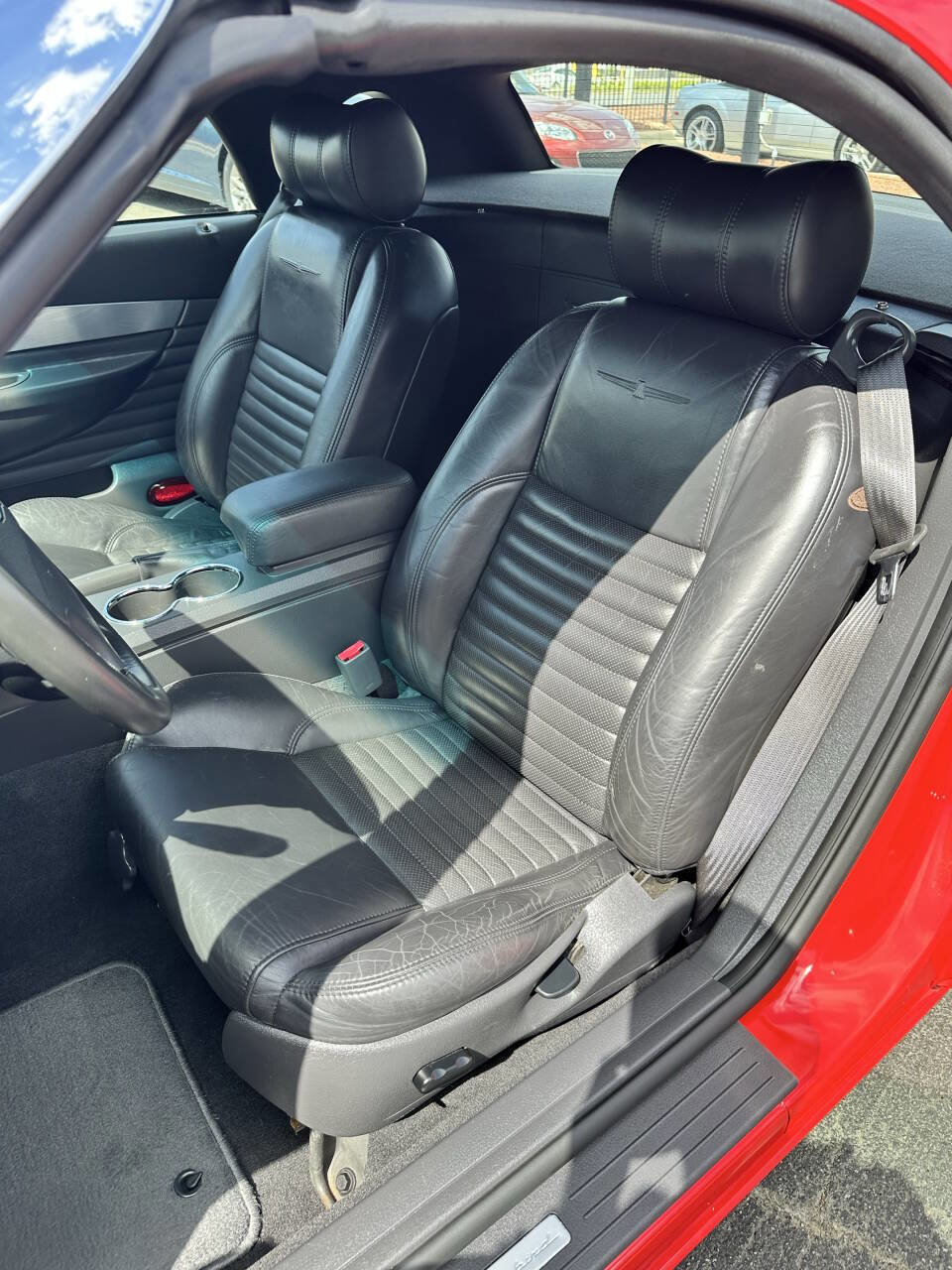 Used 2002 Ford Thunderbird Deluxe RWD image 12