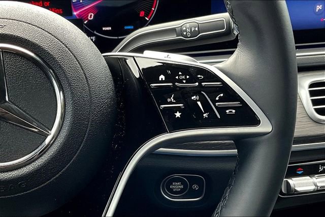 Used 2024 Mercedes-Benz GLS 450 4MATIC image 11