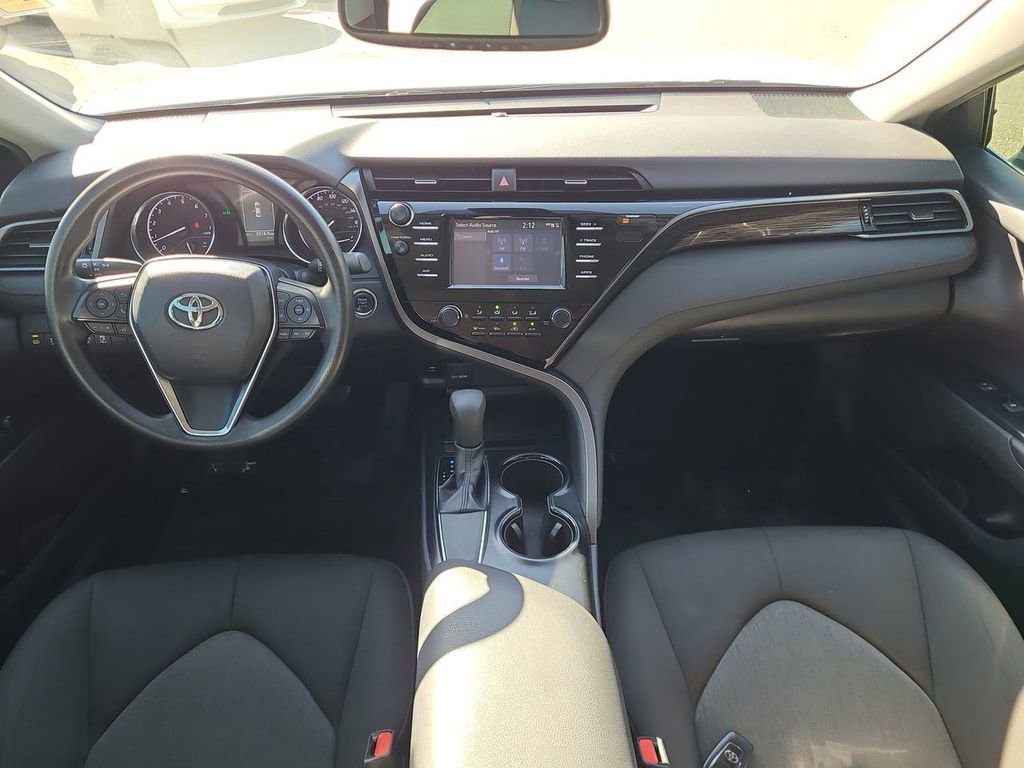Used 2019 Toyota Camry LE video 2