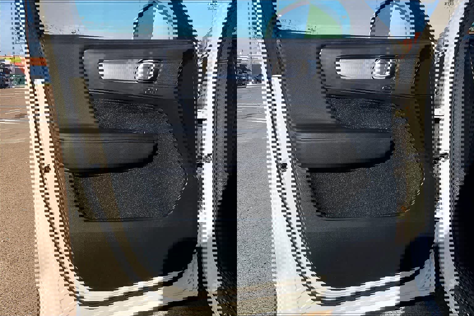 Used 2019 Volvo XC40 T5 Momentum image 27