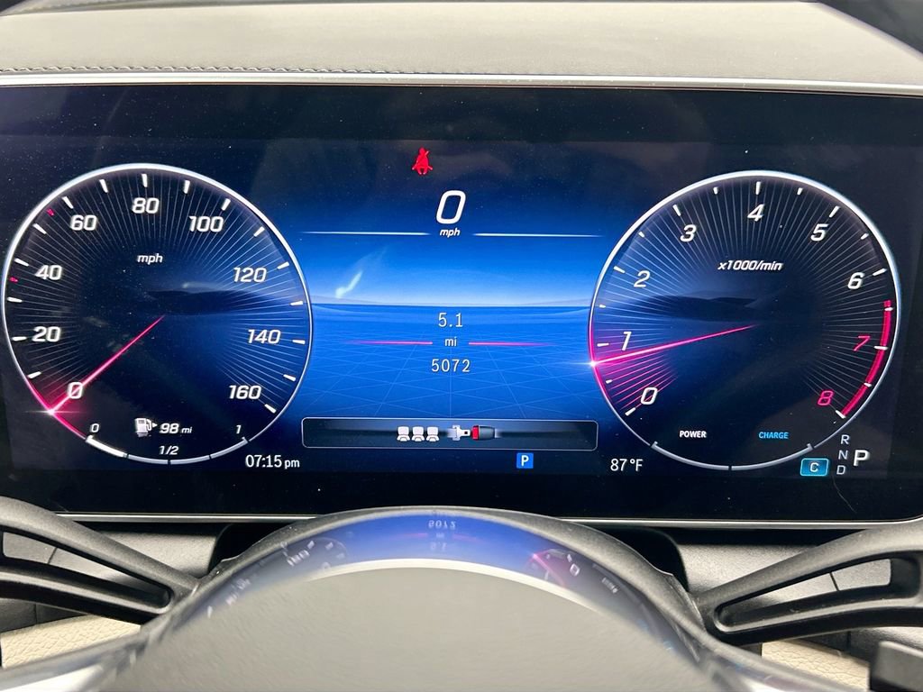 Used 2023 Mercedes-Benz GLC 300 image 32