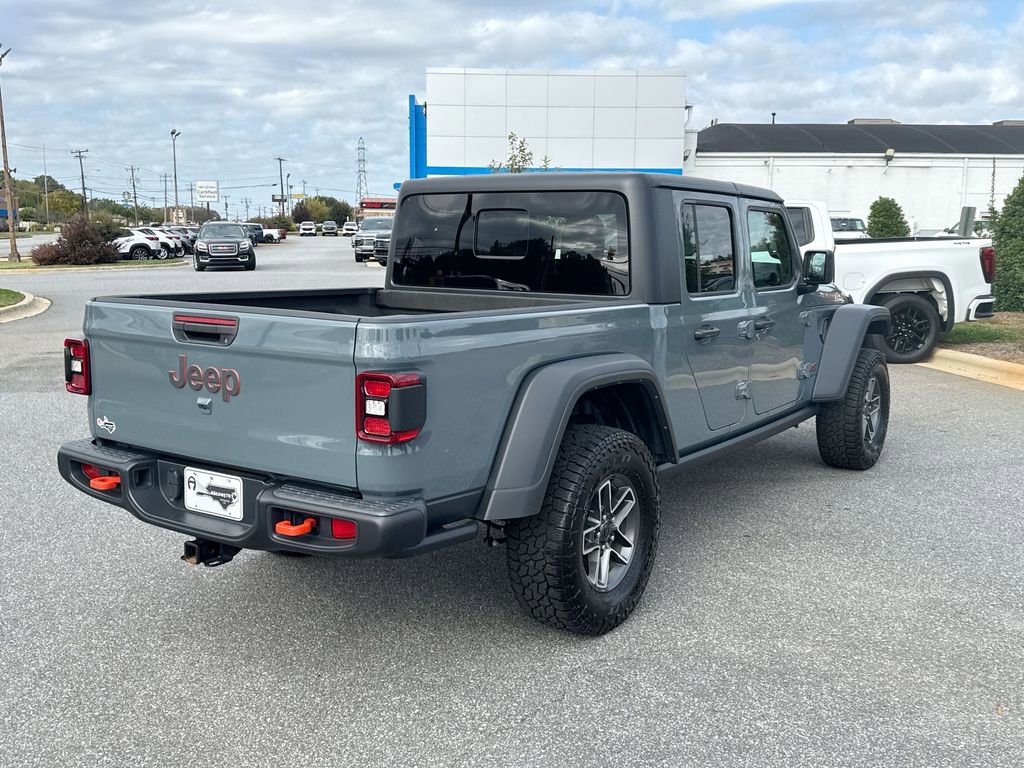 Used 2024 Jeep Gladiator Mojave w/ Technology Group image 6