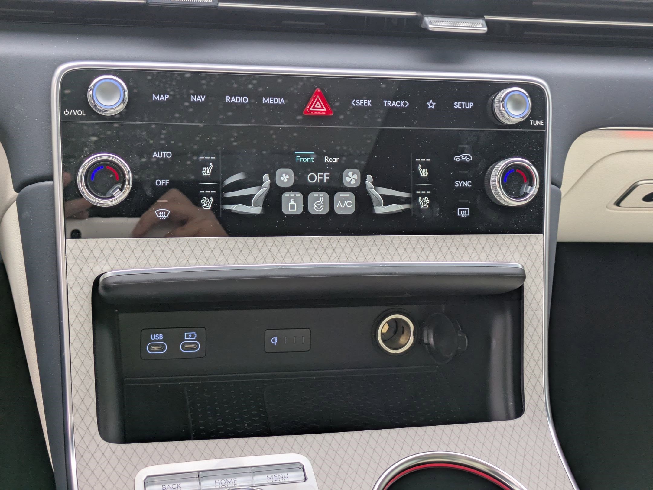 Used 2025 Genesis GV80 3.5T Prestige image 23