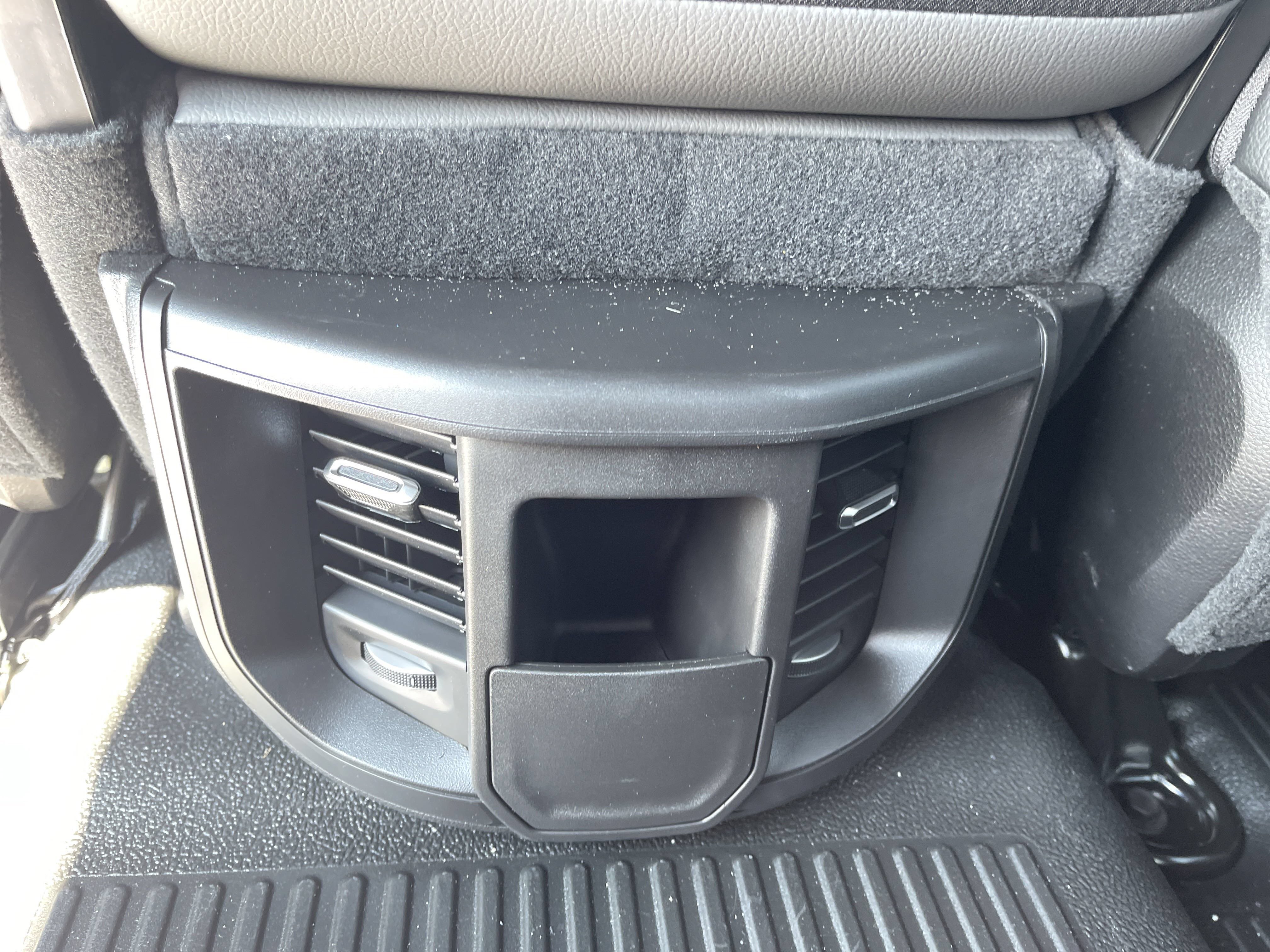 New 2026 RAM 3500 Tradesman AWD/4WD image 40