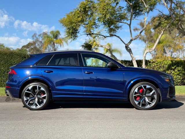 Used 2024 Audi RS Q8 image 10
