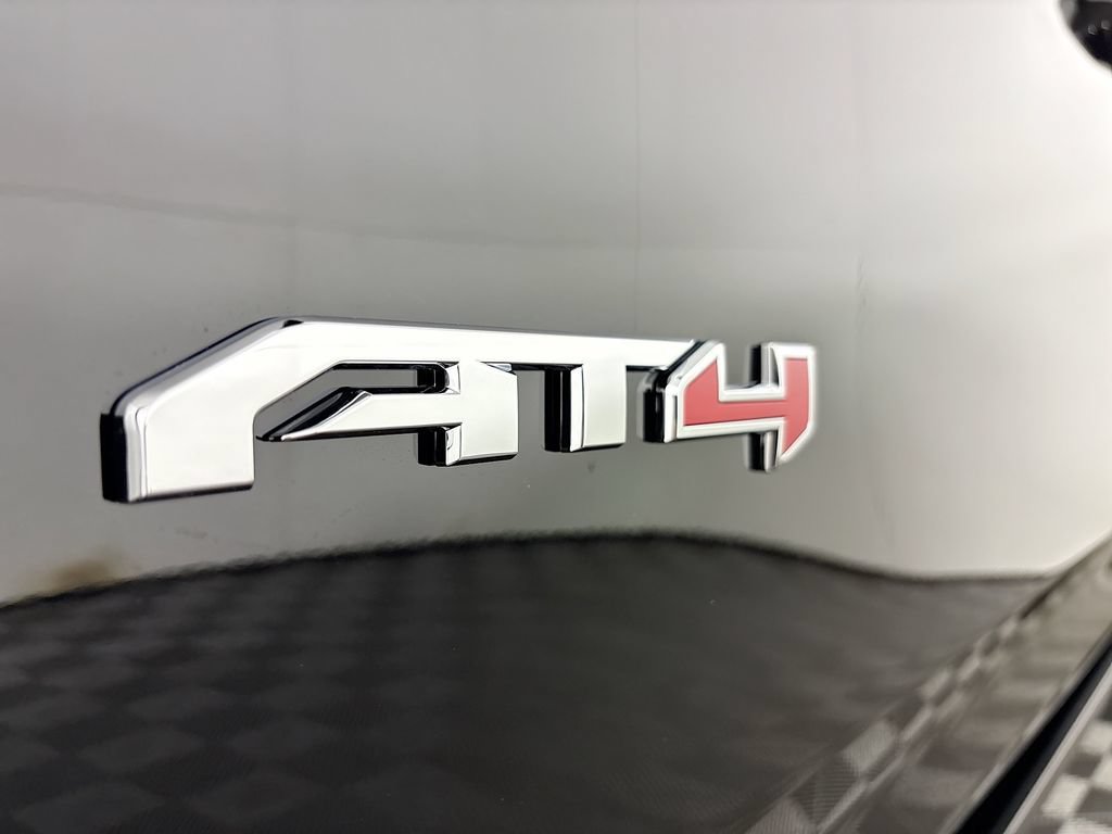 New 2026 GMC Yukon XL AT4 Ultimate AWD/4WD image 38