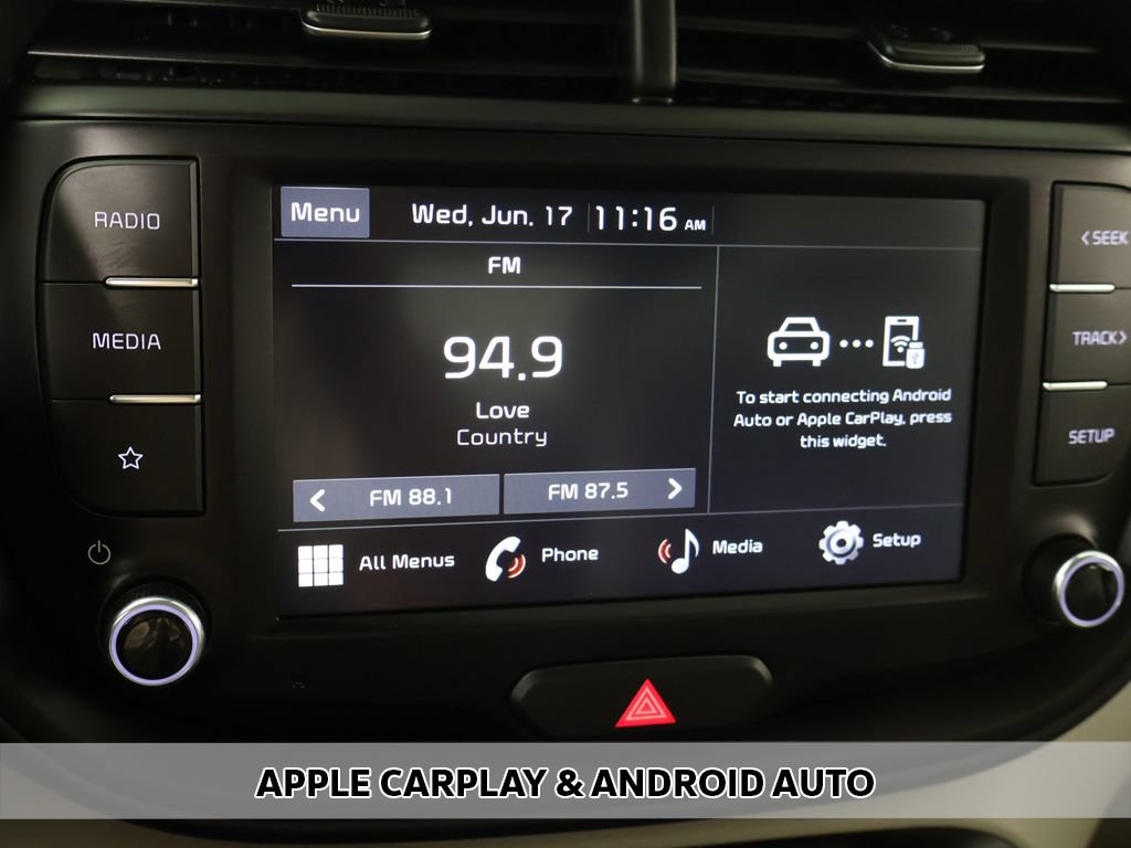 Certified 2023 Kia Soul LX w/ LX Technology Package FWD image 6